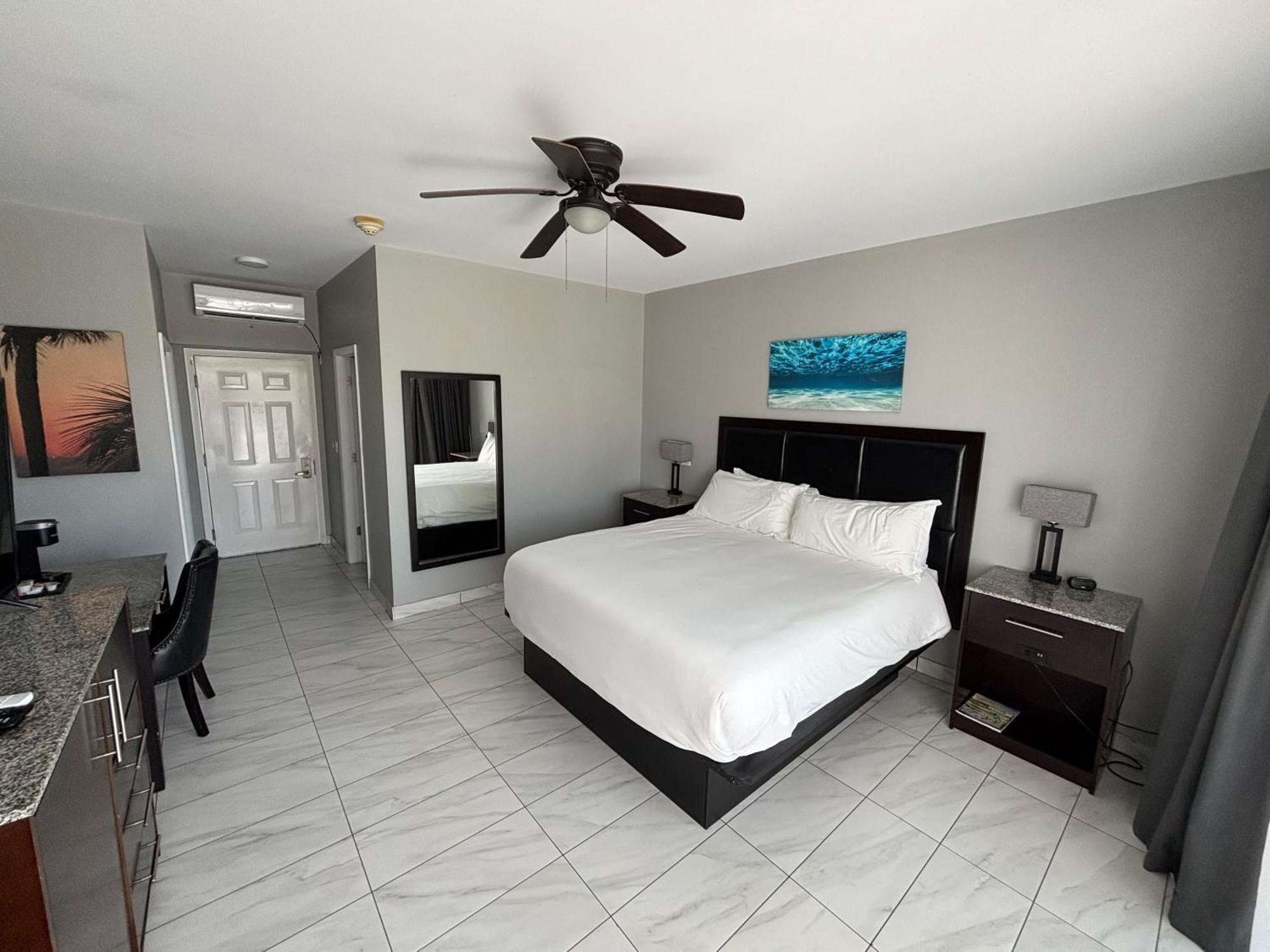 Grace Bay Suites Exteriér fotografie