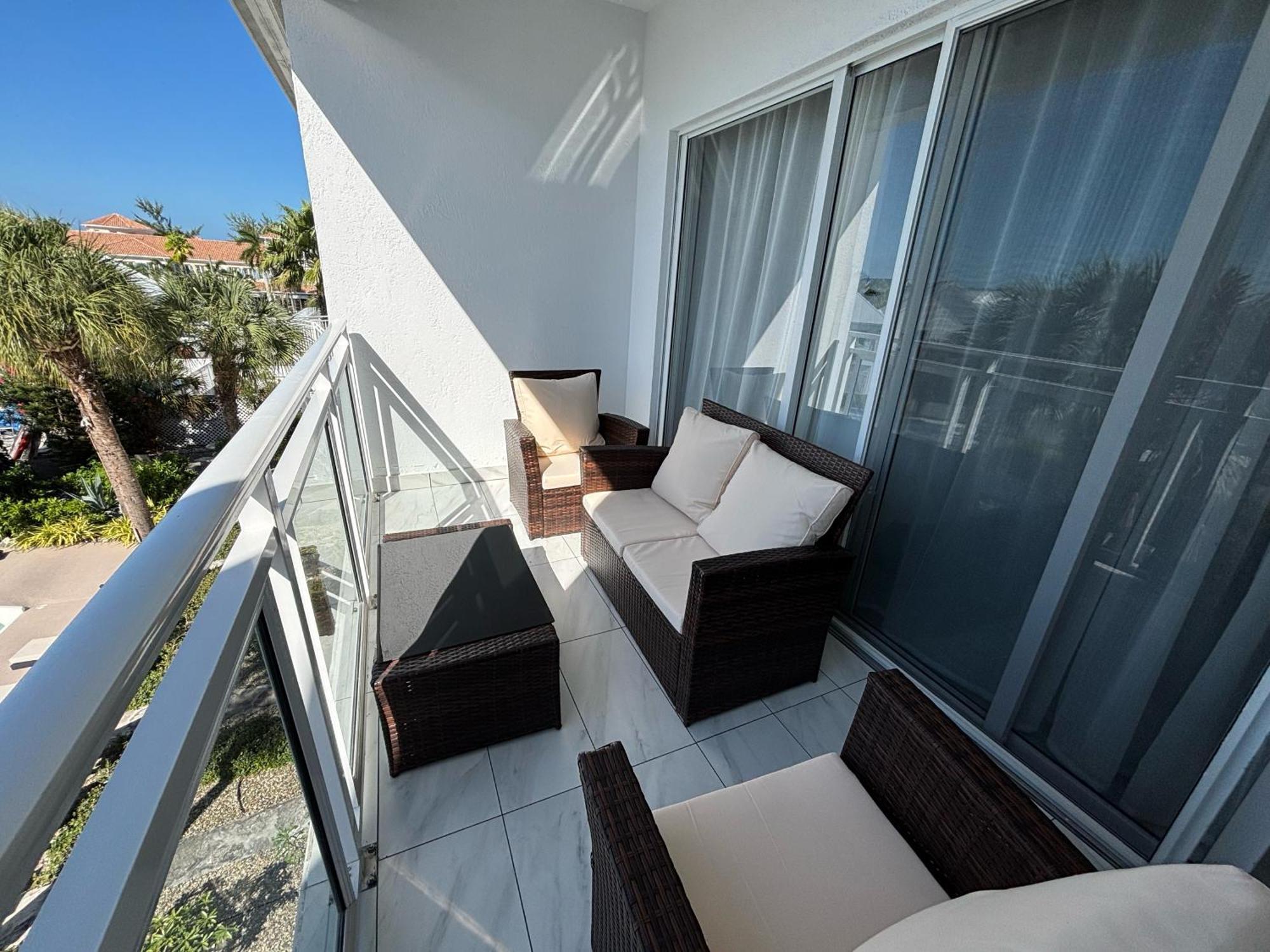 Grace Bay Suites Exteriér fotografie